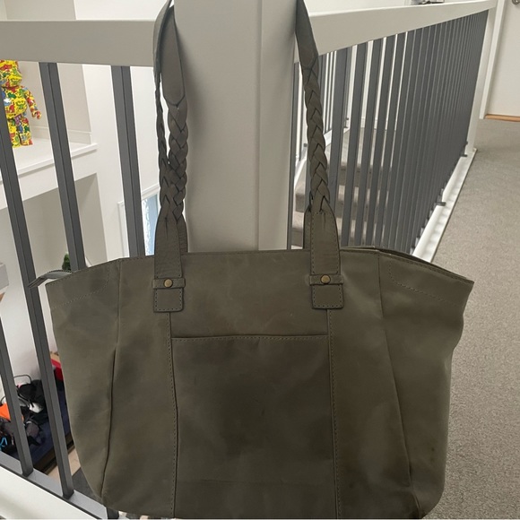 Born Nubuck leather purse. - Picture 2 of 6